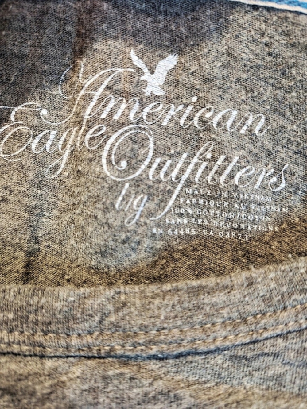 American Eagle Gray Eagle Graphic Tee Distressed 2000s M - Picture 2 of 5